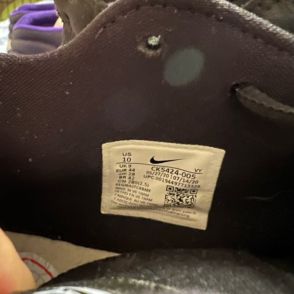 Giannis 2 - Picture 2 of 3